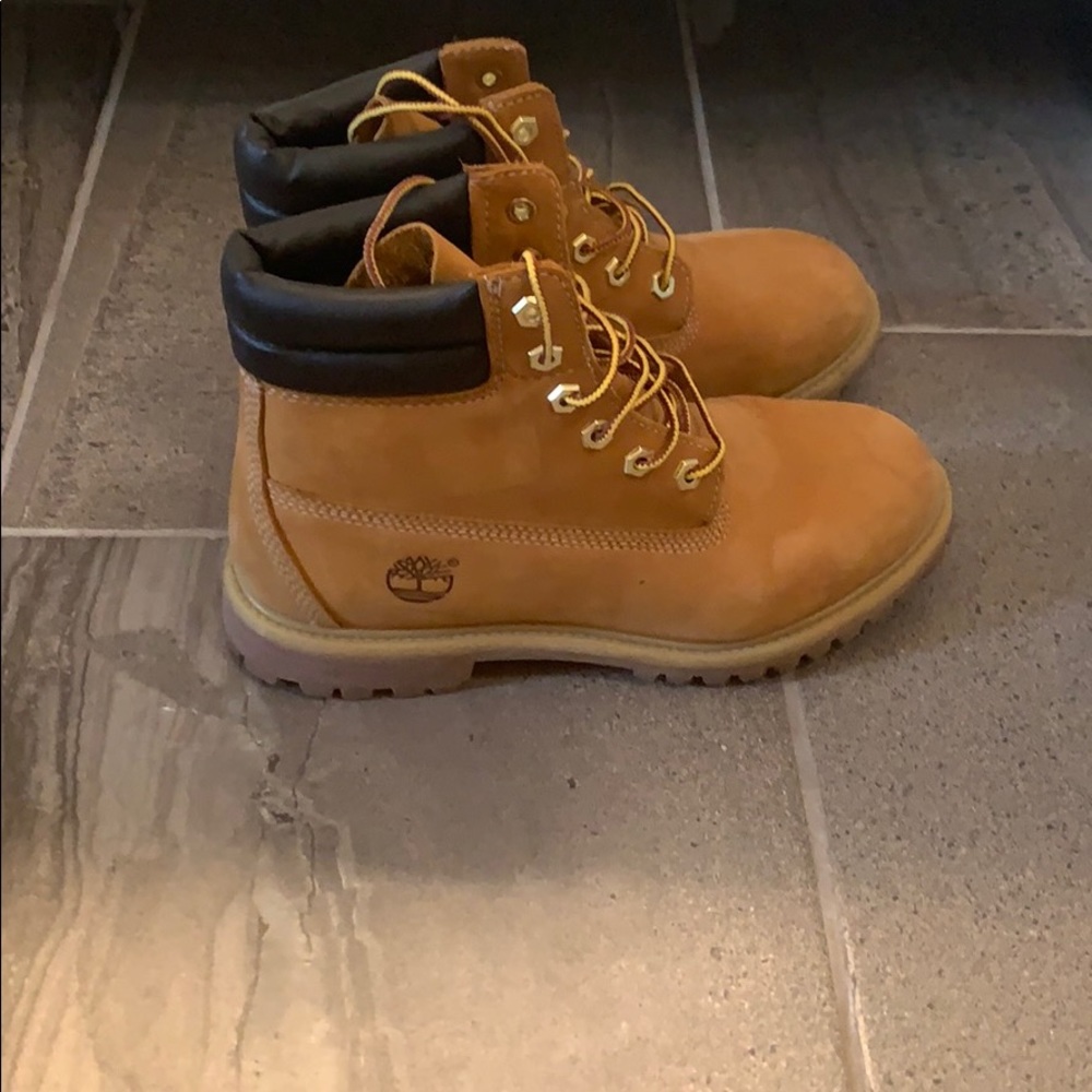 Worn 2 times